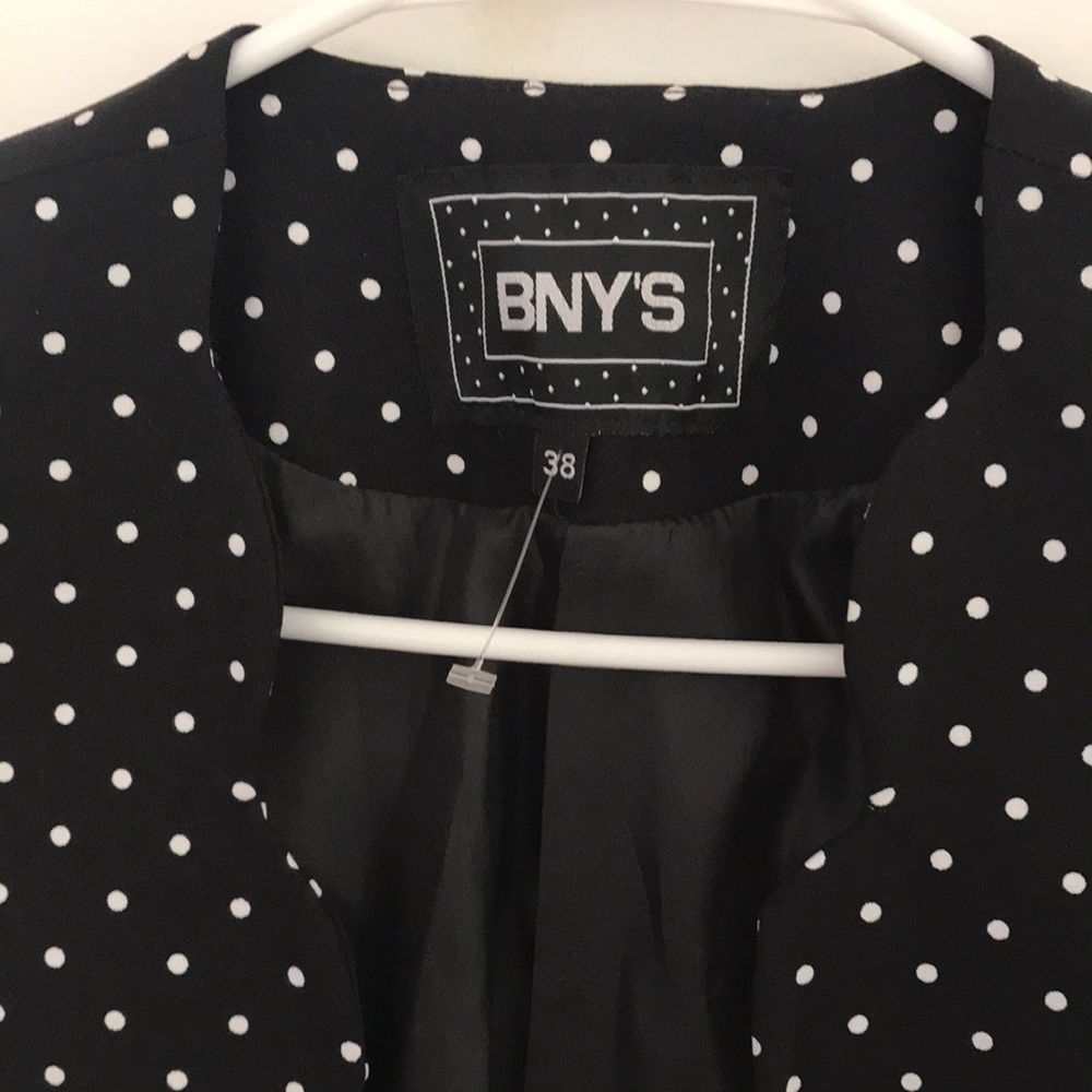 Jacket - Picture 5 of 6